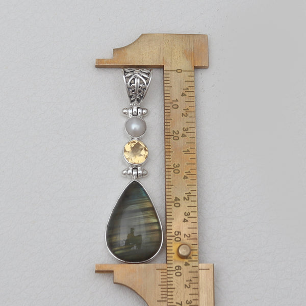 925 Sterling Silver Labradorite Pendants