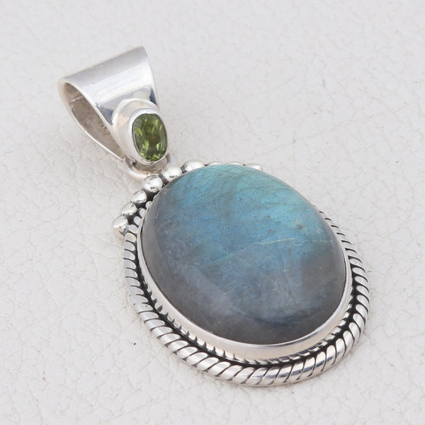 925 Sterling Silver Labradorite Pendants