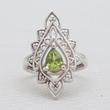 Green Peridot Vintage Style Silver Rings