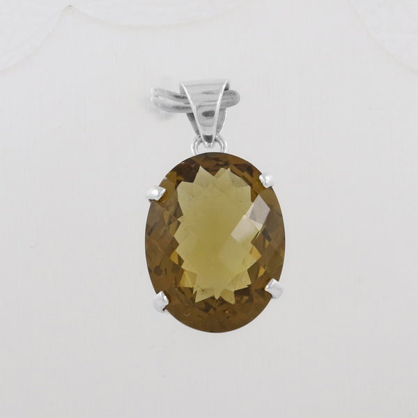 Bear Quartz Gemstone Silver Pendant