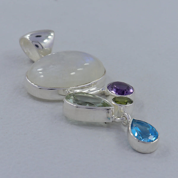 Rainbow Moonstone Silver Pendant