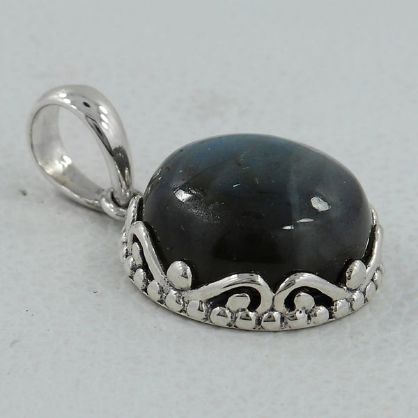 925 Silver Labradorite Pendants