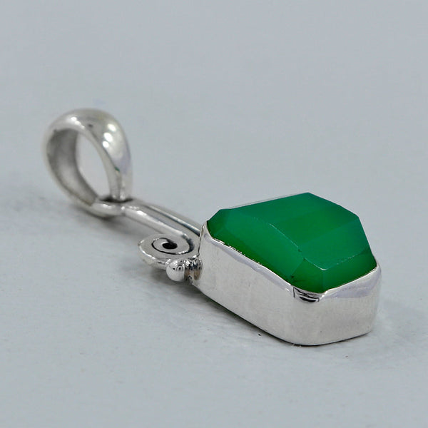 925 Silver Chrysoprase Pendants