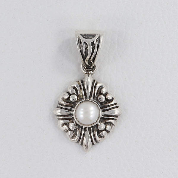 Fresh Water Pearl Silver Pendant