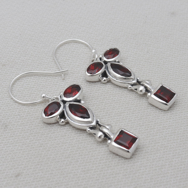 925 Sterling Silver Garnet Earrings