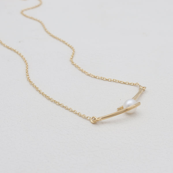 Natural White Pearl Gold Vermeil Necklaces