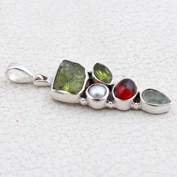Natural Peridot Silver Pendants