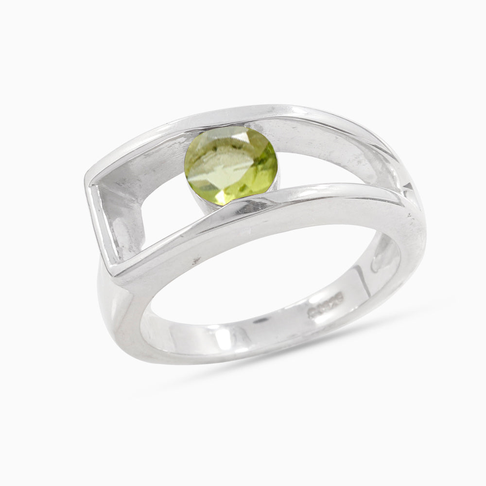 Peridot  925 Sterling Silver Ring