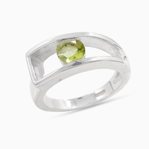 Peridot  925 Sterling Silver Ring