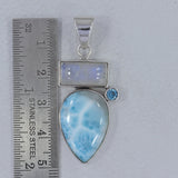 Rainbow Moonstone Silver Pendant