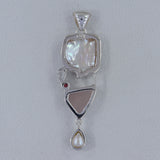 Fresh Water Pearl Gemstone Silver Pendant