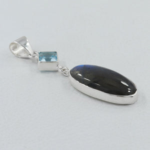 925 Silver Labradorite Pendants