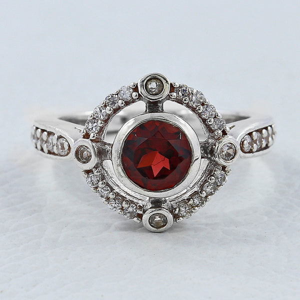 925 Sterling Silver Garnet Ring