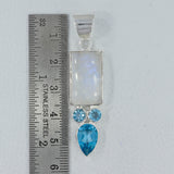 Rainbow Moonstone 925 Silver Pendant