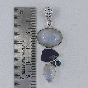 Rainbow Moonstone Silver Pendant