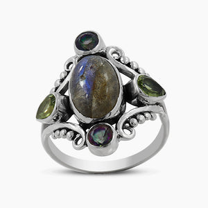 Labradorite Flashy Stone Designer Silver Rings