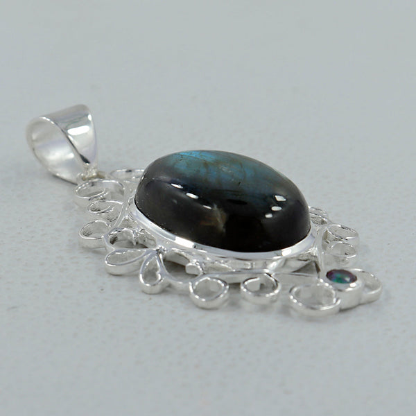 925 Sterling Silver Labradorite Pendants