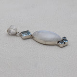 Rainbow Moonstone Silver Pendant