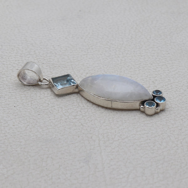 Rainbow Moonstone Silver Pendants
