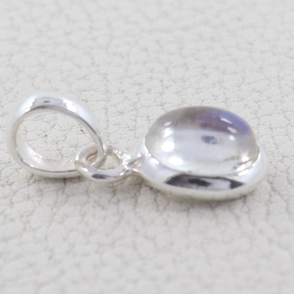 Rainbow Moonstone Silver Pendant